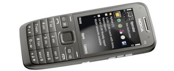 E52 är Nokias nya tunnis
