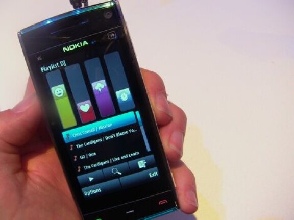 Nokia X6 - rapp pekskärm och fri musik
