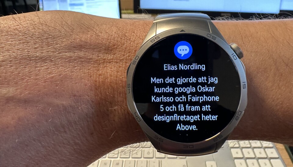 Puoi leggere le notifiche, ma la possibilità di rispondere è limitata. Puoi leggere le notifiche, ma la possibilità di rispondere è limitata.