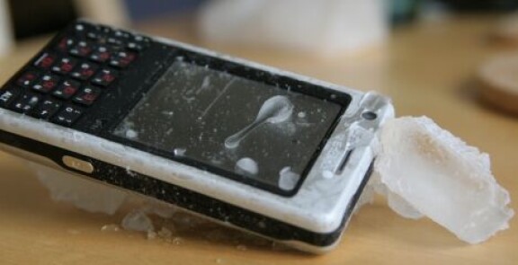 Kyla och regn sätter Sony Ericsson P1i på prov