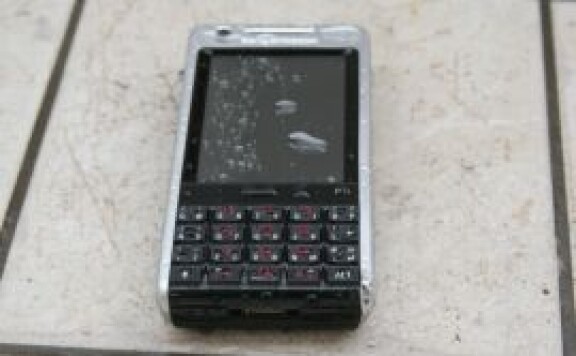 Kyla och regn sätter Sony Ericsson P1i på prov