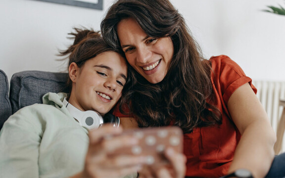 Välj rätt mobilabonnemang: Familjeabonnemang för- och nackdelar – kan bli dyrare