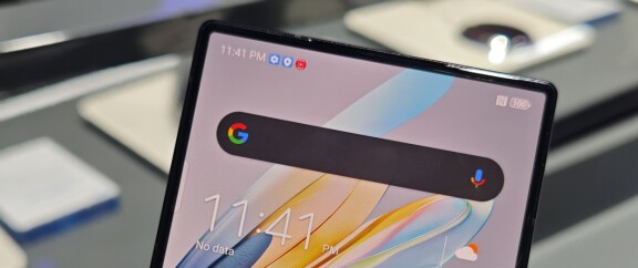 Nubia Z60 Ultra har en selfiekamera som maskerats, men bildkvaliteten i de bilder du tar blir lidande.