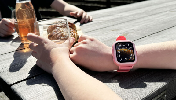 Tre börjar sälja ny barn-klocka med gps – ger videosamtal