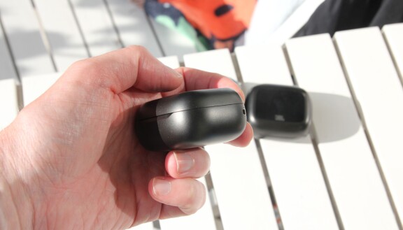 Test: JBL Live Beam 3, Live Buds 3, Live Flex 3 – Med smart etui och valfritt format