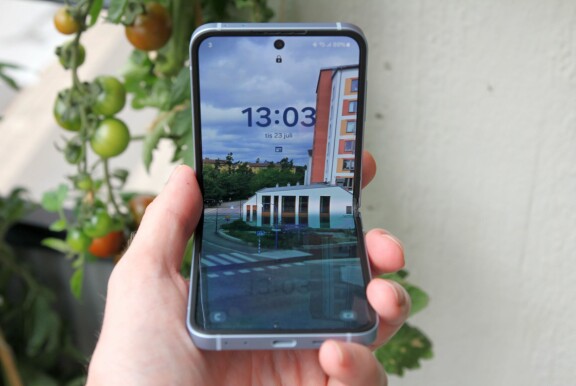 Test: Samsung Galaxy Z Flip 6 – Förutsägbar vikbar