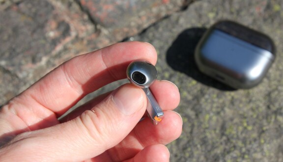 Test: Samsung Galaxy Buds 3 – Ovanligt bra öppna lurar
