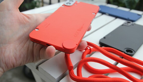 Test: Nothing CMF Phone 1 – Billig, bra och rolig