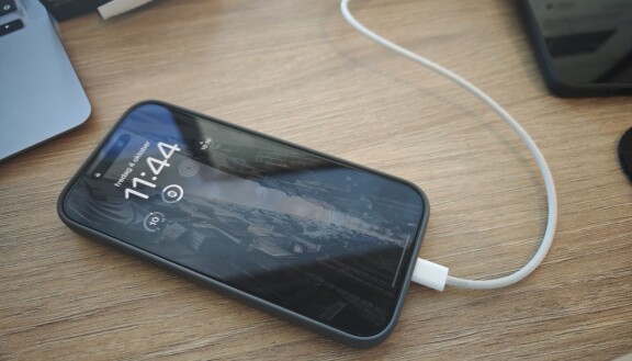 Iphone utan usb-c stoppas inte av EU