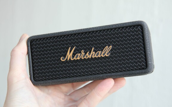 Test: Marshall Emberton III – Mindre än den låter