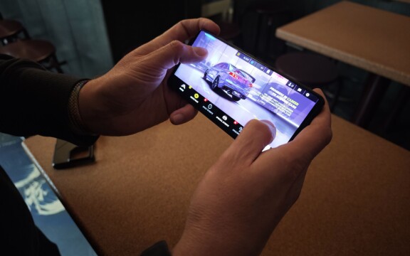 Test: Asus ROG Phone 9 Pro – Ger mer till fler