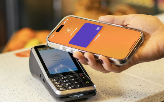 Norska Swish först i världen med blipp-betalning i Iphones NFC – Vipps utmanar Apple Pay