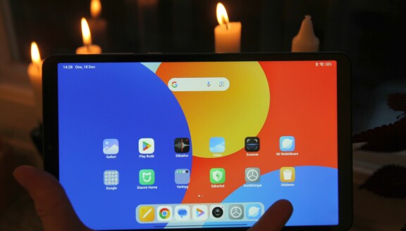 Review: Xiaomi Redmi Pad SE 8.7 - Cheap, Slow, and Compact Tablet
