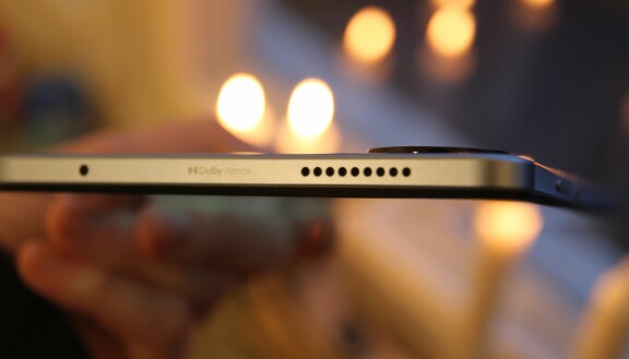Review: Xiaomi Redmi Pad SE 8.7 - Cheap, Slow, and Compact Tablet