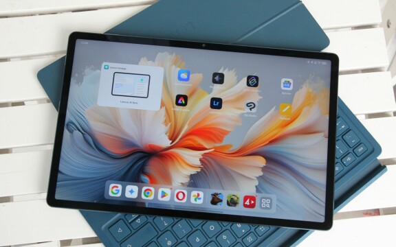 Test: Lenovo Yoga Tab Plus – Prisvärt surfplattepaket med tangentbord och prestanda