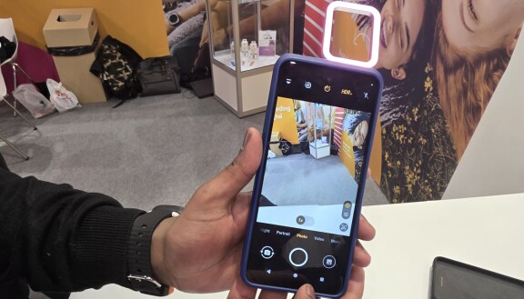 HMD och Xplora har gjort 'barnets  första smartphone' – kommer med eget simkort