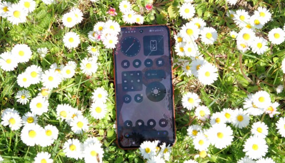 Test: Nothing CMF Phone 2 Pro – Den bästa mobilen du kan få för 3000 kronor