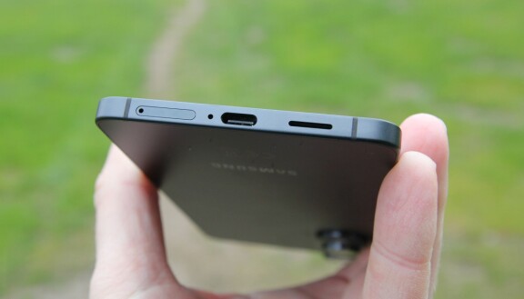 Test: Samsung Galaxy S25 Edge – Tunn med färre kompromisser än väntat