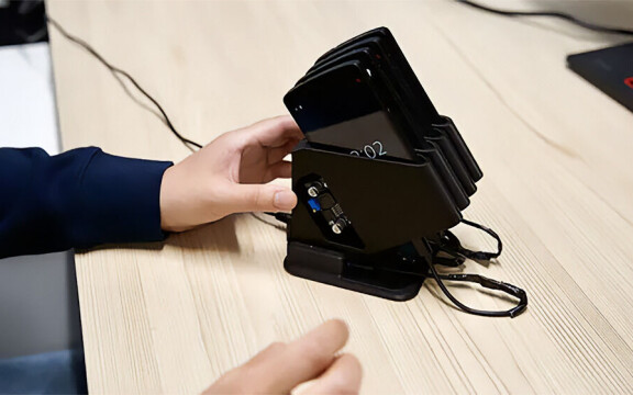 Gamla mobiler blir till små datacenter