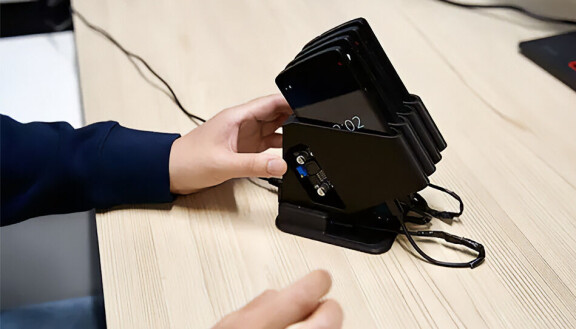 Gamla mobiler blir till små datacenter