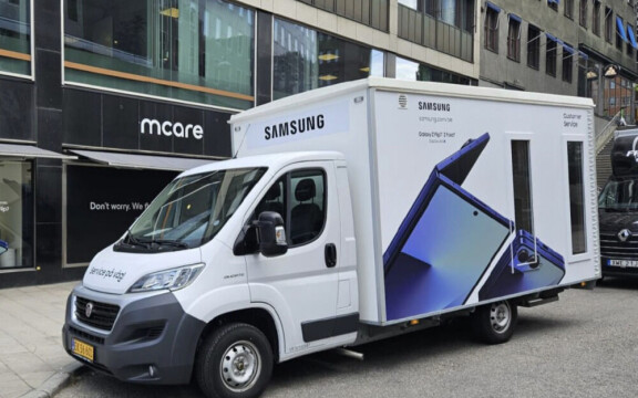 Trasig mobil? Samsung kan nu komma hem till dig och laga den gratis