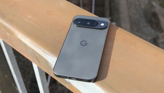 Test: Google Pixel 10 – Toppmodell med genomtänkta kompromisser