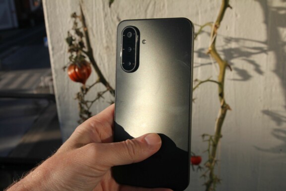 Test: Samsung Galaxy A17 – Billig mobil med skärm och livslängd i topp
