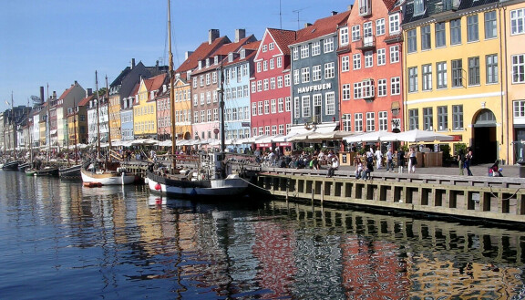 Danmark vill stoppa sociala medier för barn