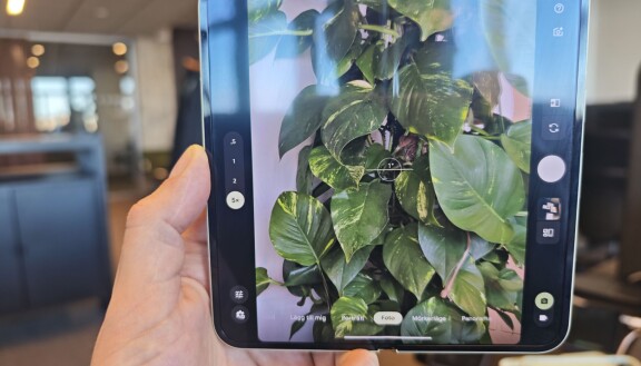 Test: Google Pixel 10 Pro Fold – Vikbar, tung och tålig