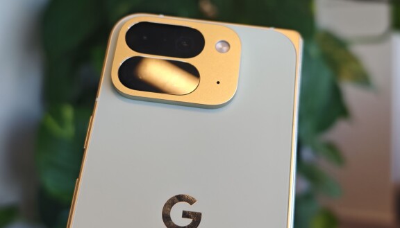 Test: Google Pixel 10 Pro Fold – Vikbar, tung och tålig