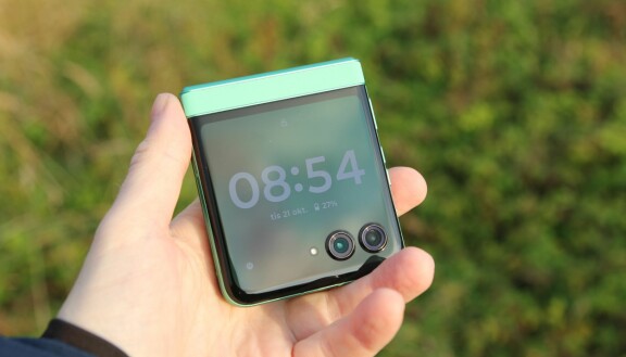 Test: Motorola Razr 60 – Den enda prisvärda vikbara mobilen