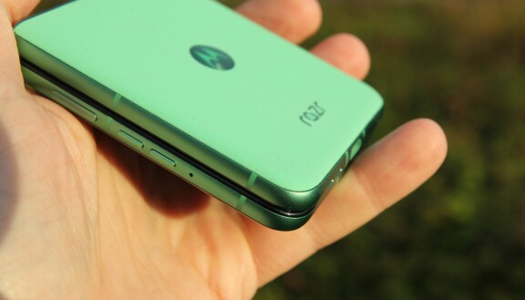 Test: Motorola Razr 60 – Den enda prisvärda vikbara mobilen