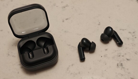 Buds 4 Pro