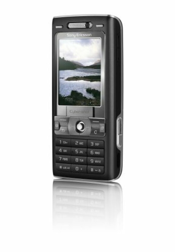 Pictures of the new Sony Ericsson phones