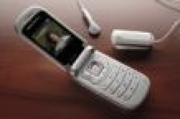 BenQ-Siemens HSDPA-phone with 3-megapixel camera