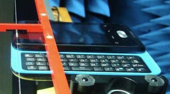 Den okända HTC-modellen som testades av FCC.