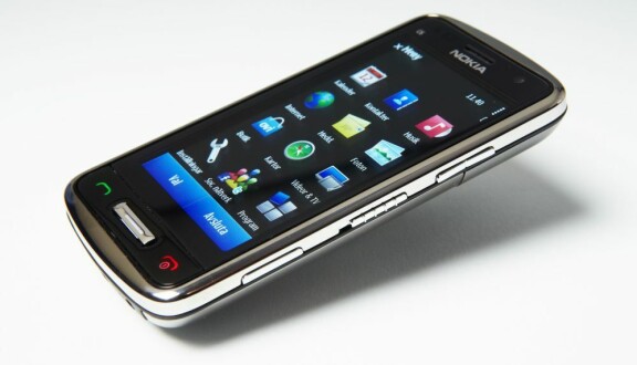Test: Nokia C6-01