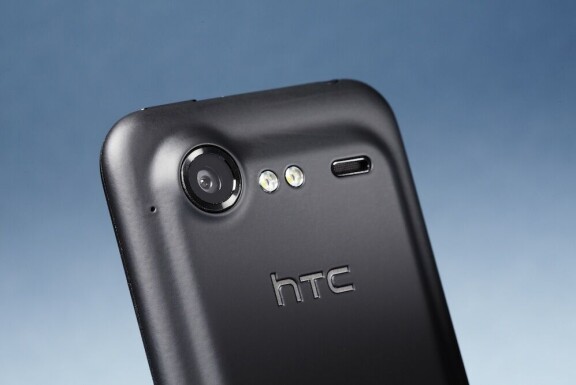 HTC Incredible S i test