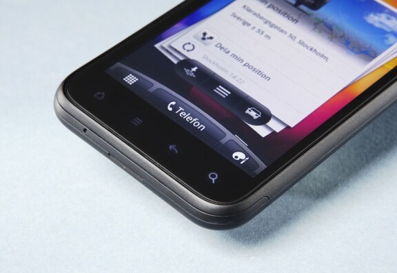 HTC Incredible S i test