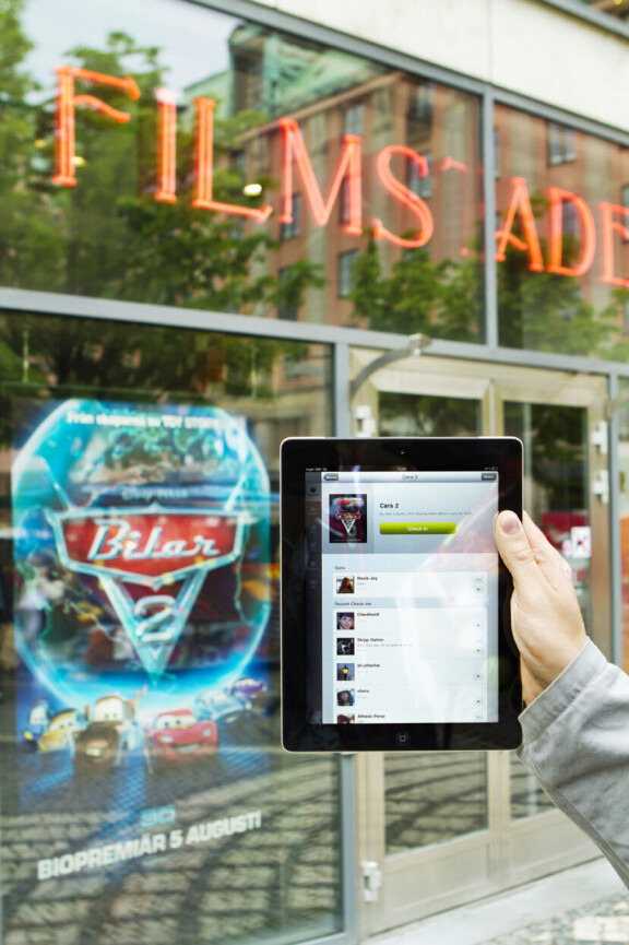 Kombo-appar för socialt nätverkande