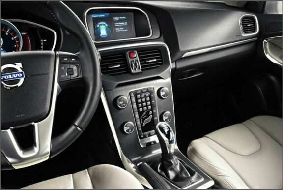 Snart appar i alla nya Volvobilar
