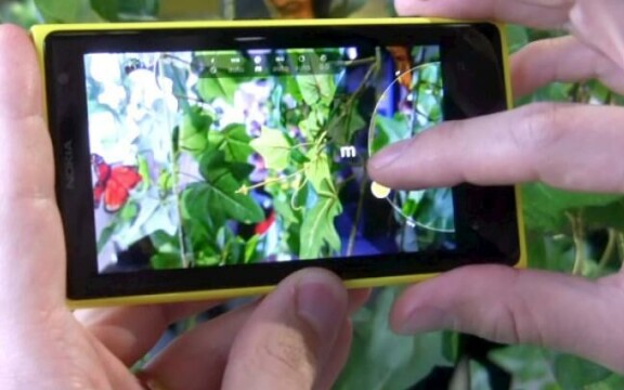 Windows Phone ökar, om än väldigt lite, i Comscores senaste mätning av smartphonemarknaden i USA.