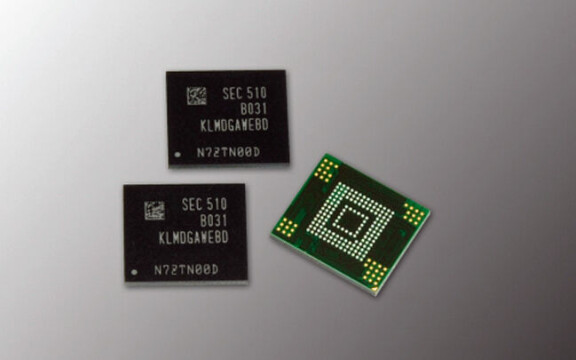 Samsung gör billigare telefonminne