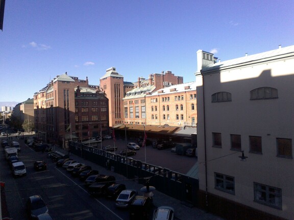 Man kan alltid använda mobilen som hotspot för att koppla upp plattan mot internet, men annars är väl en 3G/4G-variant det enda som egentligen saknas på denna kompetenta platta som kostar ungefär hälften av vad de dyraste plattorna kostar. Testbild