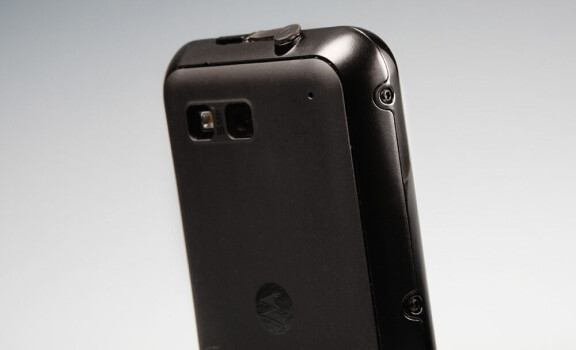 Motorola Defy+ i test