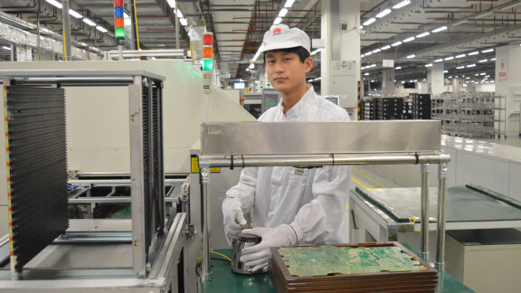 Reportage: På besök i Huaweis fabrik