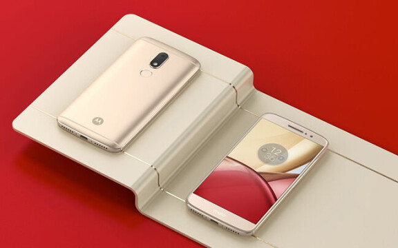 Lenovo samlar mobiler under Moto
