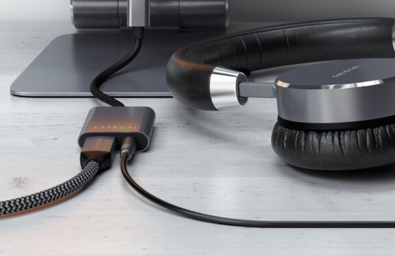 Sommartips: Adapter, spårbricka och bilhållare