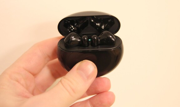 Test: Huawei Freebuds 3 - Ambitiösa lurar med barnsjukdomar