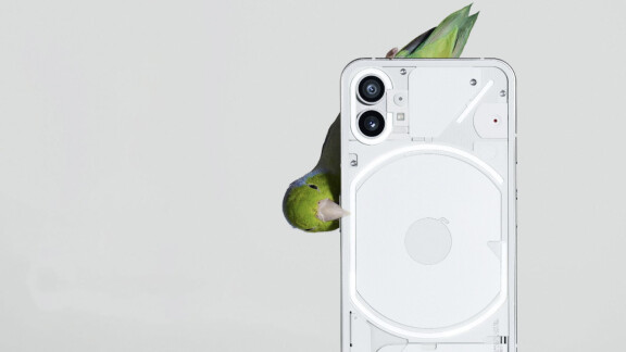 Telenor säljer Nothing Phone 1 i Sverige
